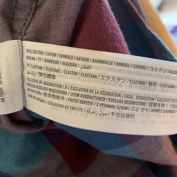 Hollister long sleeves polo shirt- XL - Picture 7 of 8